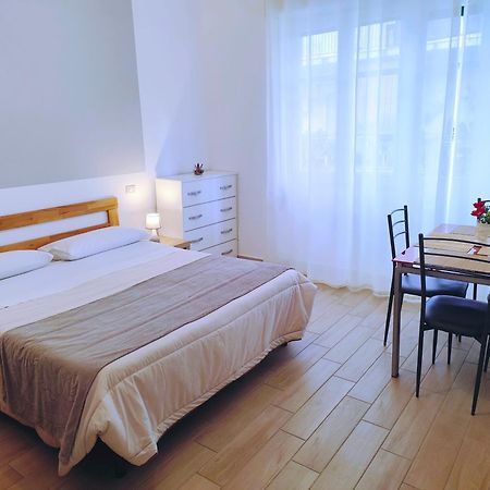B&B Vento Aureo Rooms Милаццо Экстерьер фото