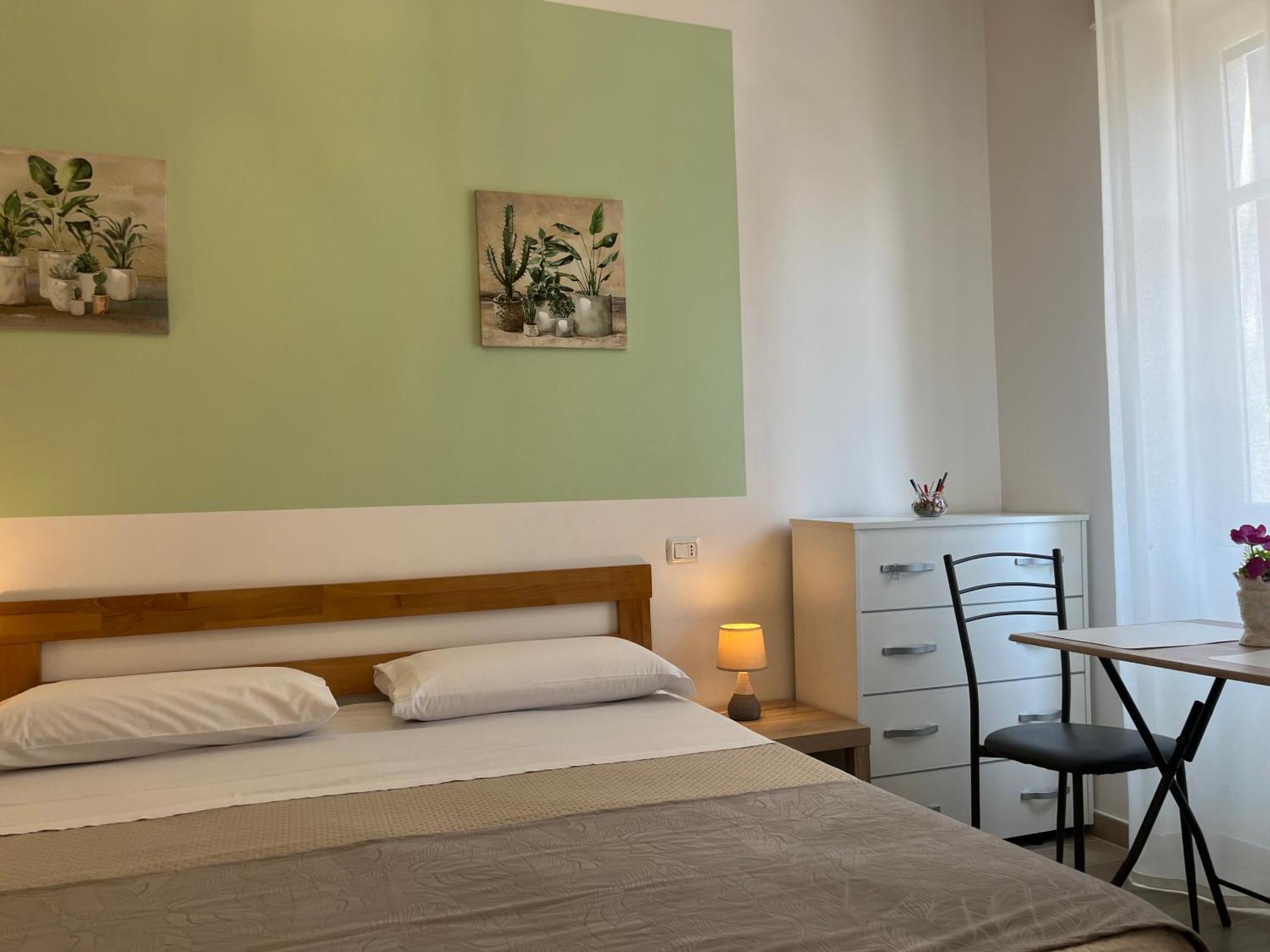 B&B Vento Aureo Rooms Милаццо Экстерьер фото