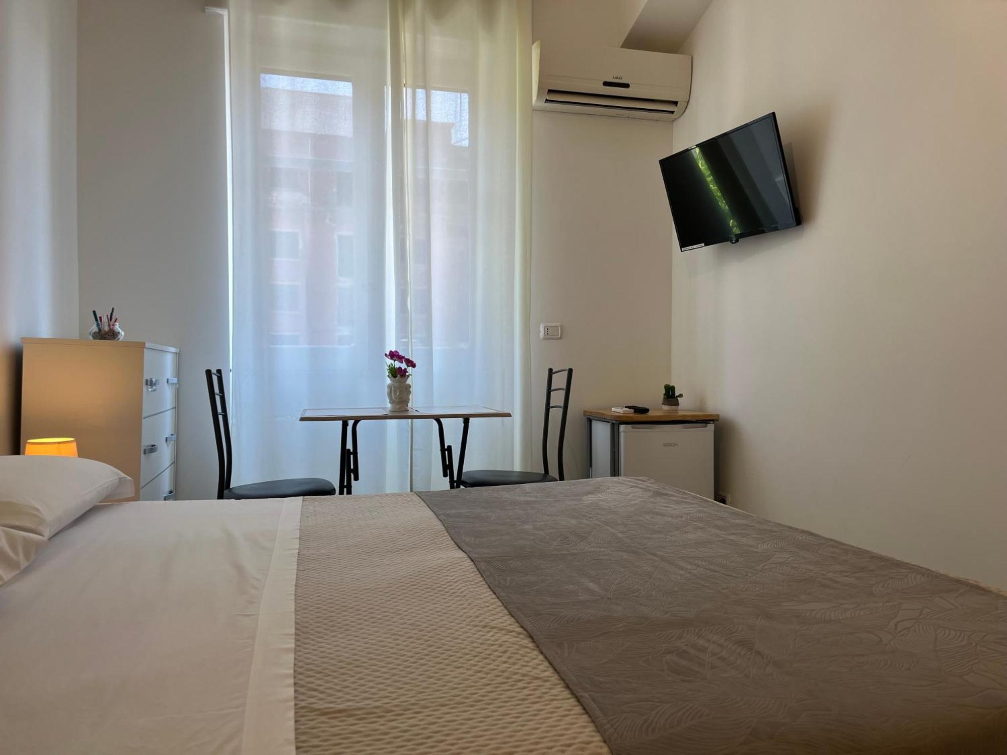 B&B Vento Aureo Rooms Милаццо Экстерьер фото