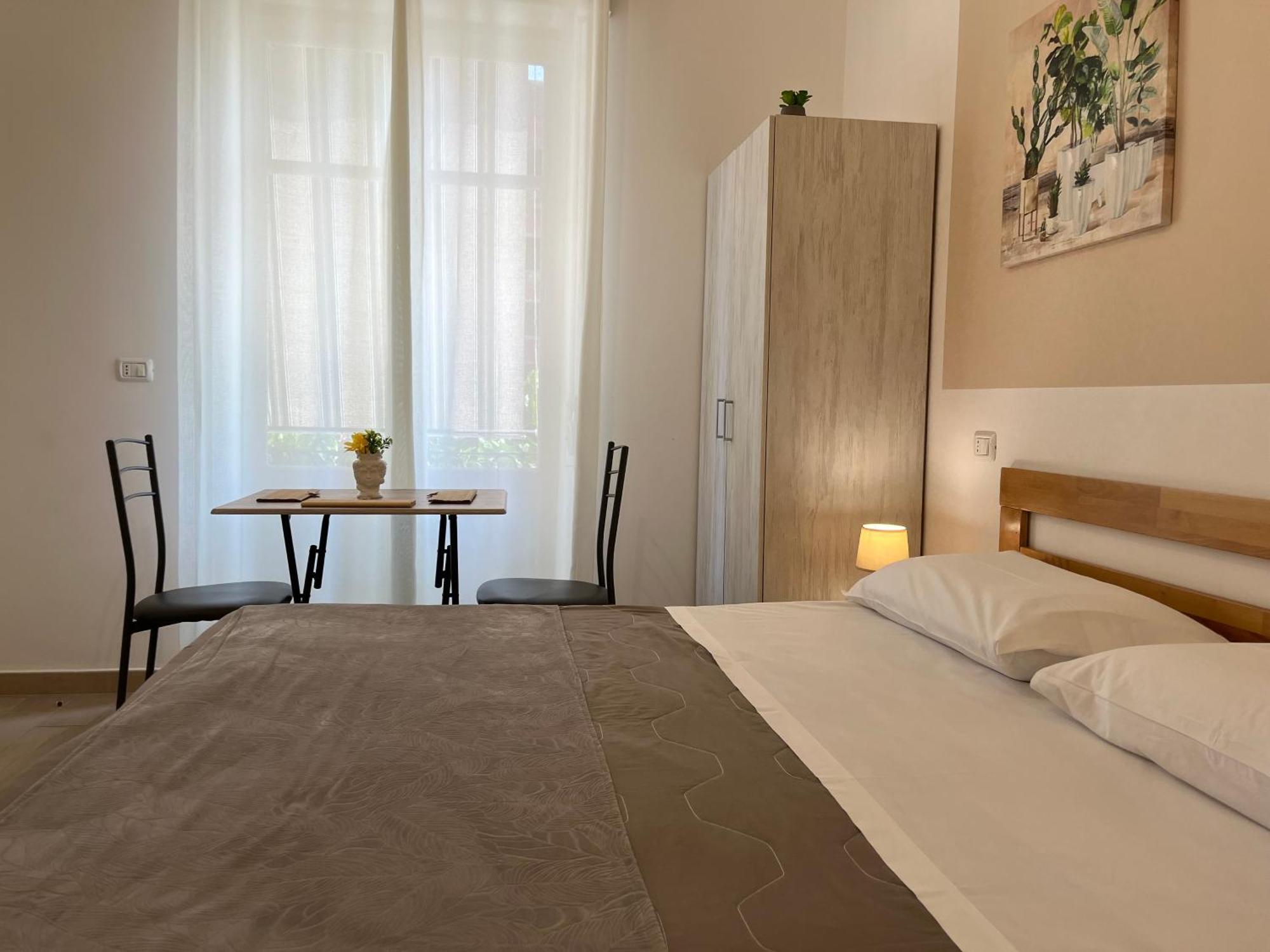 B&B Vento Aureo Rooms Милаццо Экстерьер фото