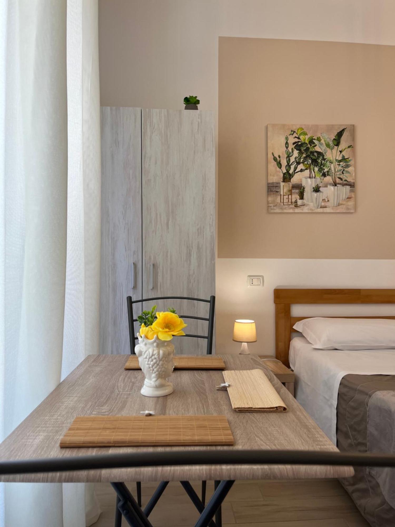 B&B Vento Aureo Rooms Милаццо Экстерьер фото